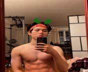 50% OFF! Cutest Kpop looking twink you can find on onlyfans! Also a brat too so maybe I wanna dick you down and make you worship me 🥴 You think you can handle me? Click my profile & my OF link is pinned 📌 from kpop dick