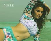 Uff, that Navel. For more of Alia, follow us on Insta @alia_bhatt_69 from alia buttacter samantha nude